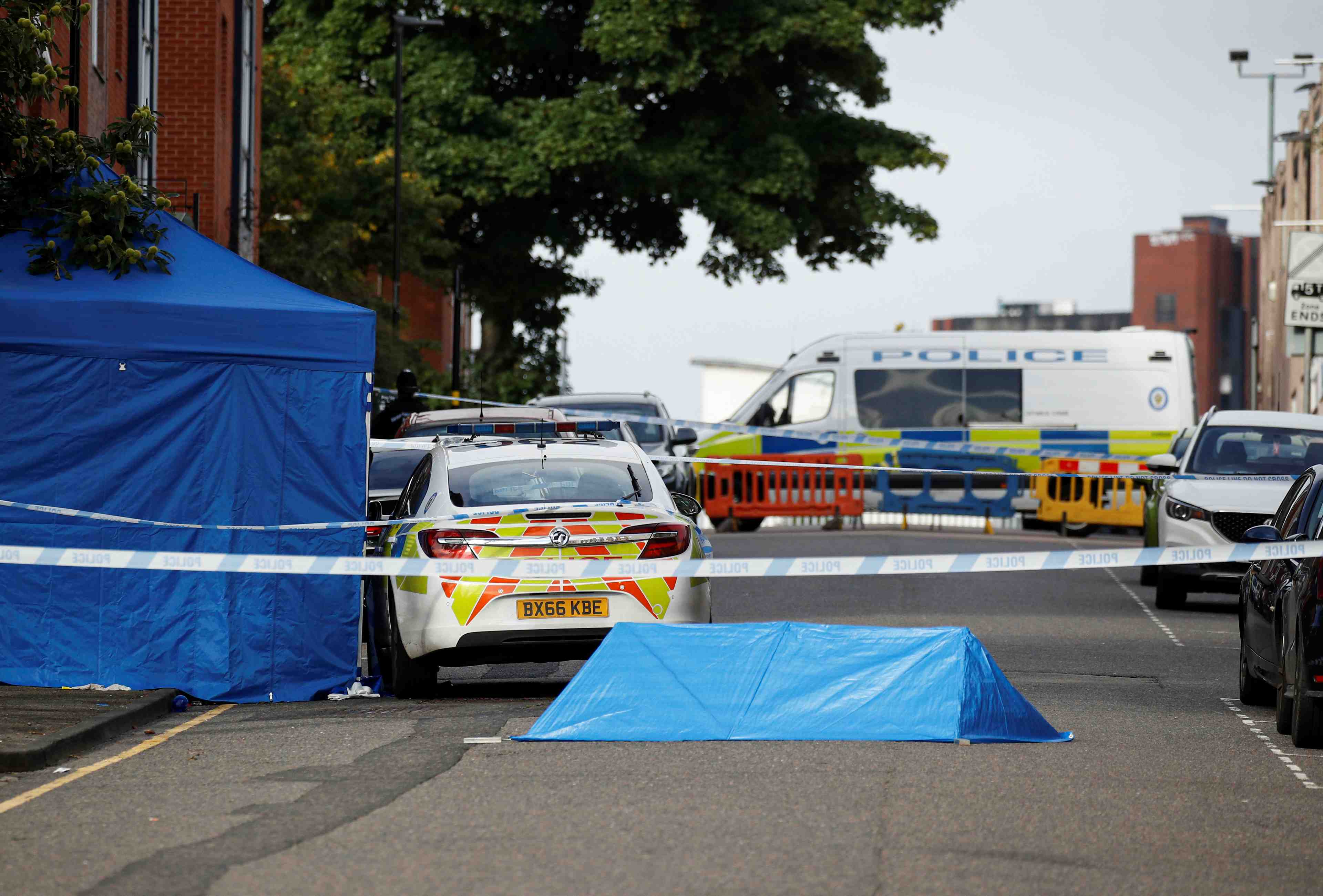 Grande-bretagne: plusieurs personnes blessees par arme blanche a birmingham