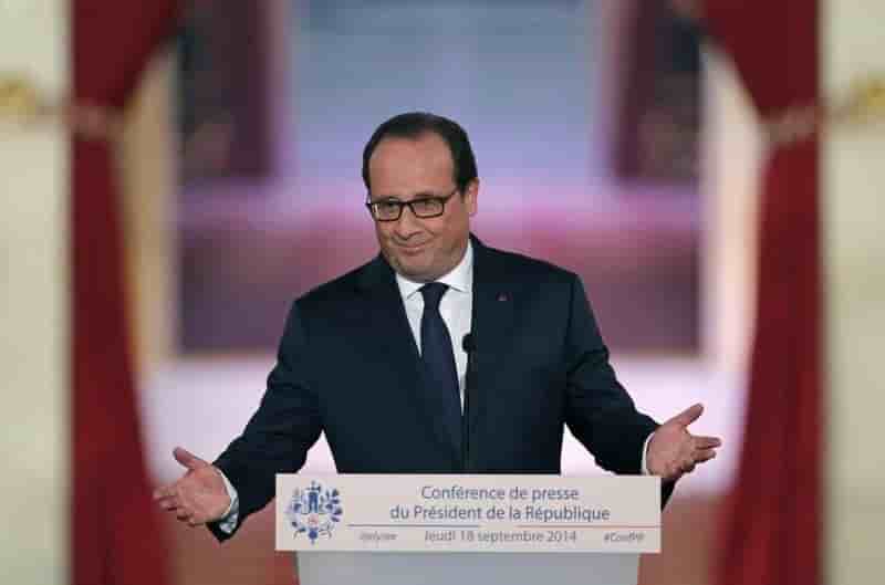 François Hollande se dit "président, pas candidat"