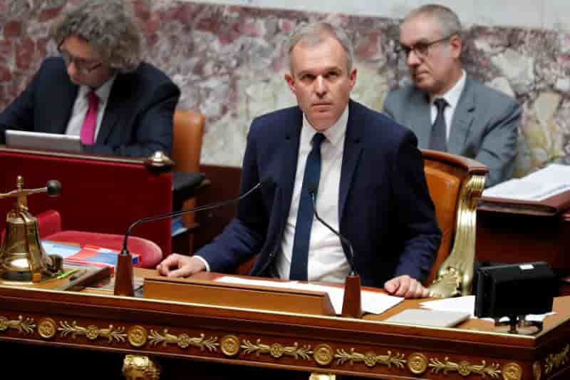 L'inexperience provoque des incidents a repetition a l'assemblee
