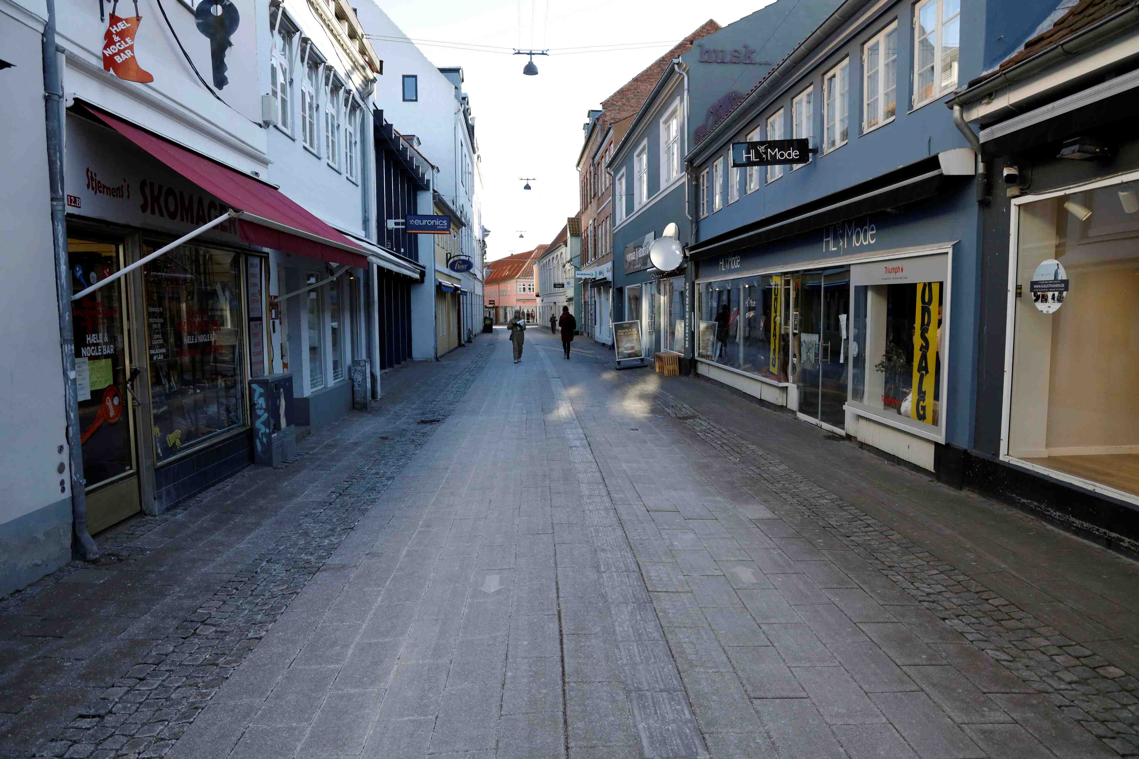 Coronavirus: le danemark prend un "risque calcule", assouplira les restrictions en mars
