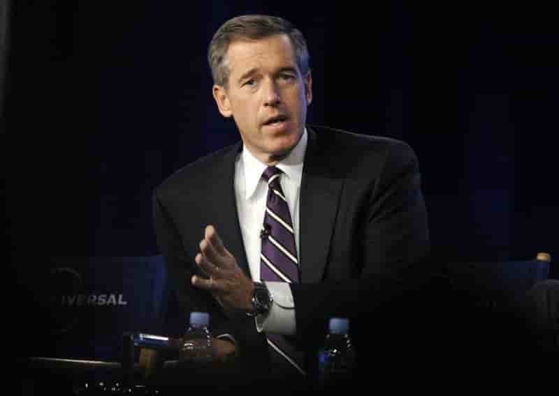 Le presentateur vedette de nbc news se met en retrait