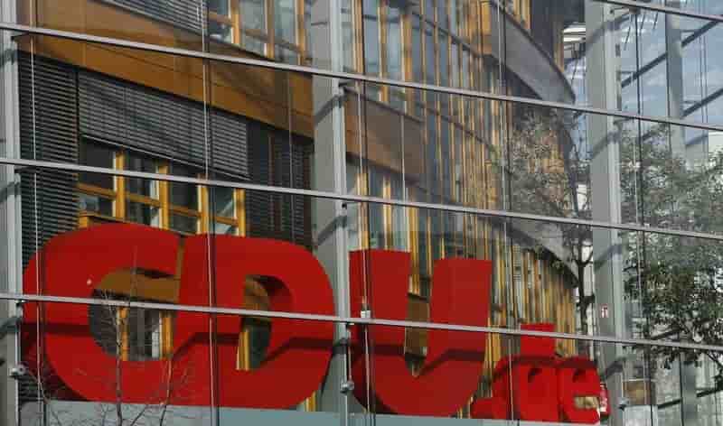 L'option d'une coalition entre cdu, fdp et ecologistes prend forme en allemagne
