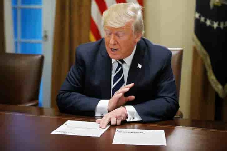 Trump promet de "grands resultats" apres le sommet avec poutine