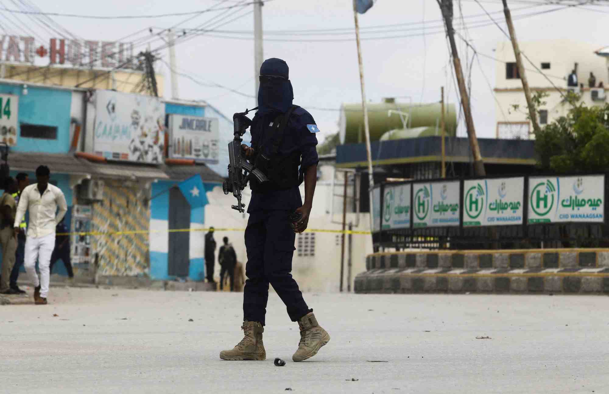 Somalie: l'attaque d'un hotel a mogadiscio a fait au moins 12 morts