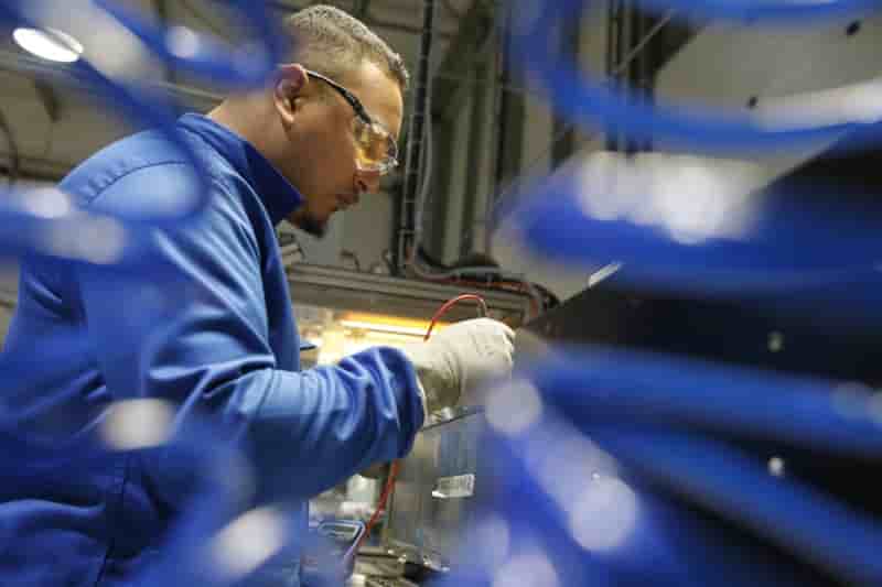 France: le secteur manufacturier a fini 2017 dans l'euphorie