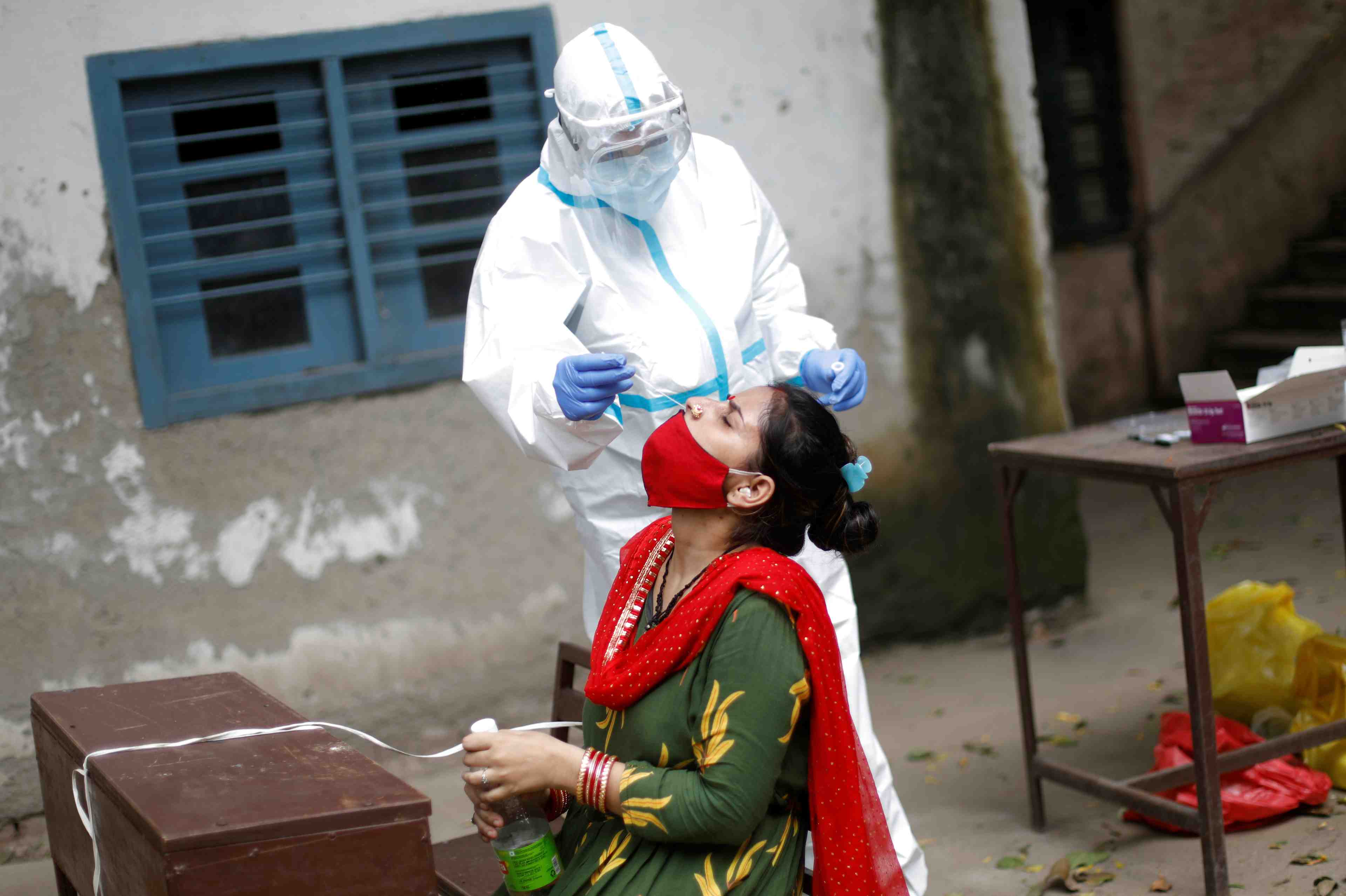 Coronavirus: plus de deux millions de contaminations en inde