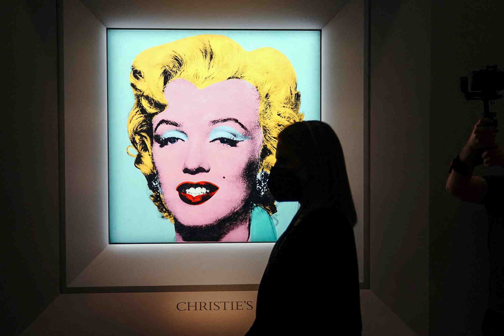 Le portrait de marilyn monroe par andy warhol vendu aux encheres a 195 million de dollars