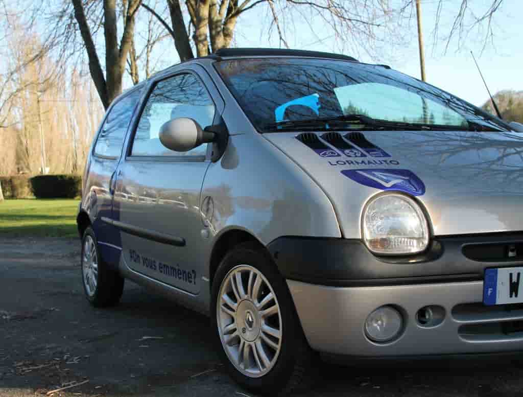 Le lancement de la Twingo reconditionnée a été accueilli par une pluie de reportages louangeurs dans la presse spécialisée.