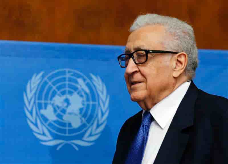 Brahimi présente des excuses aux Syriens pour l'impasse à Genève