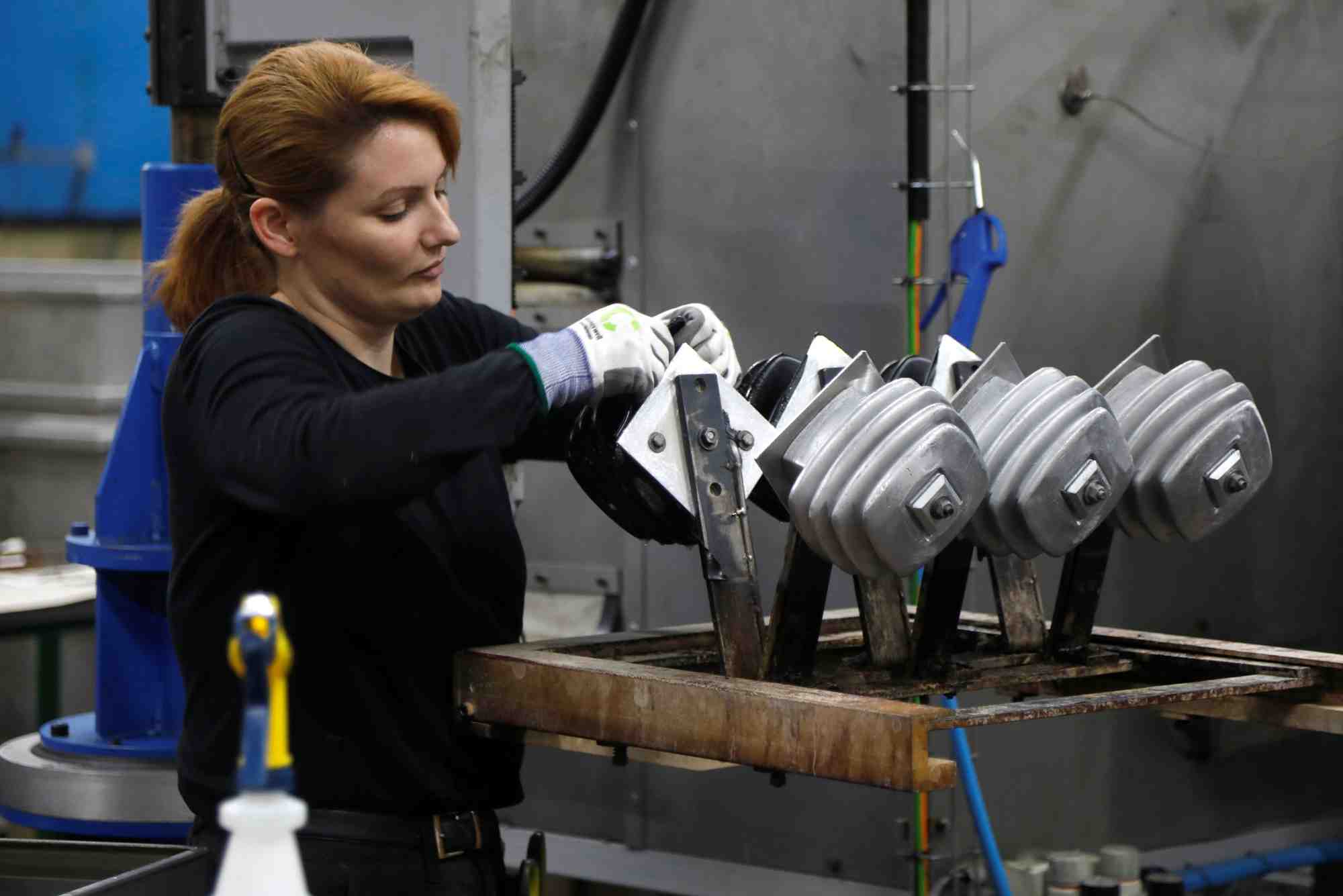Les tensions se multiplient dans l'industrie tricolore.