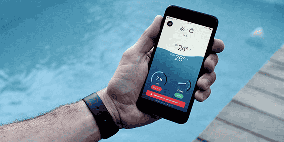 Flipr a créé un système intelligent d'analyse et d'entretien pour piscine