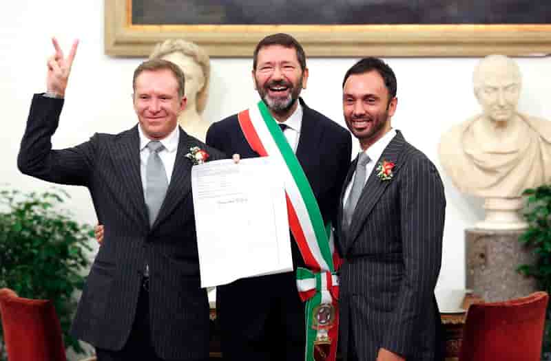 Le maire de Rome valide des mariages homosexuels