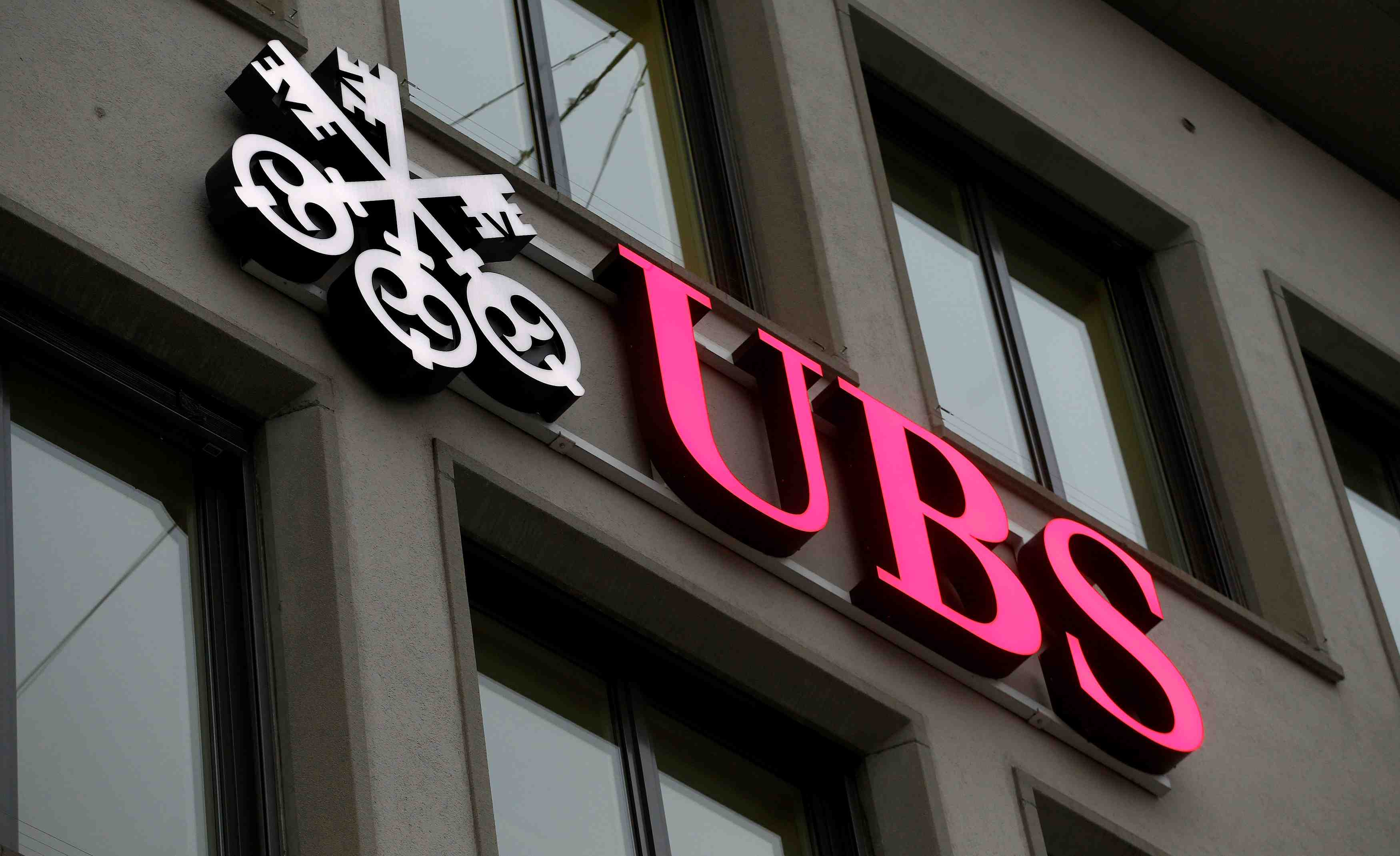 Ubs souhaite elargir son offre aux riches expatries us en suisse
