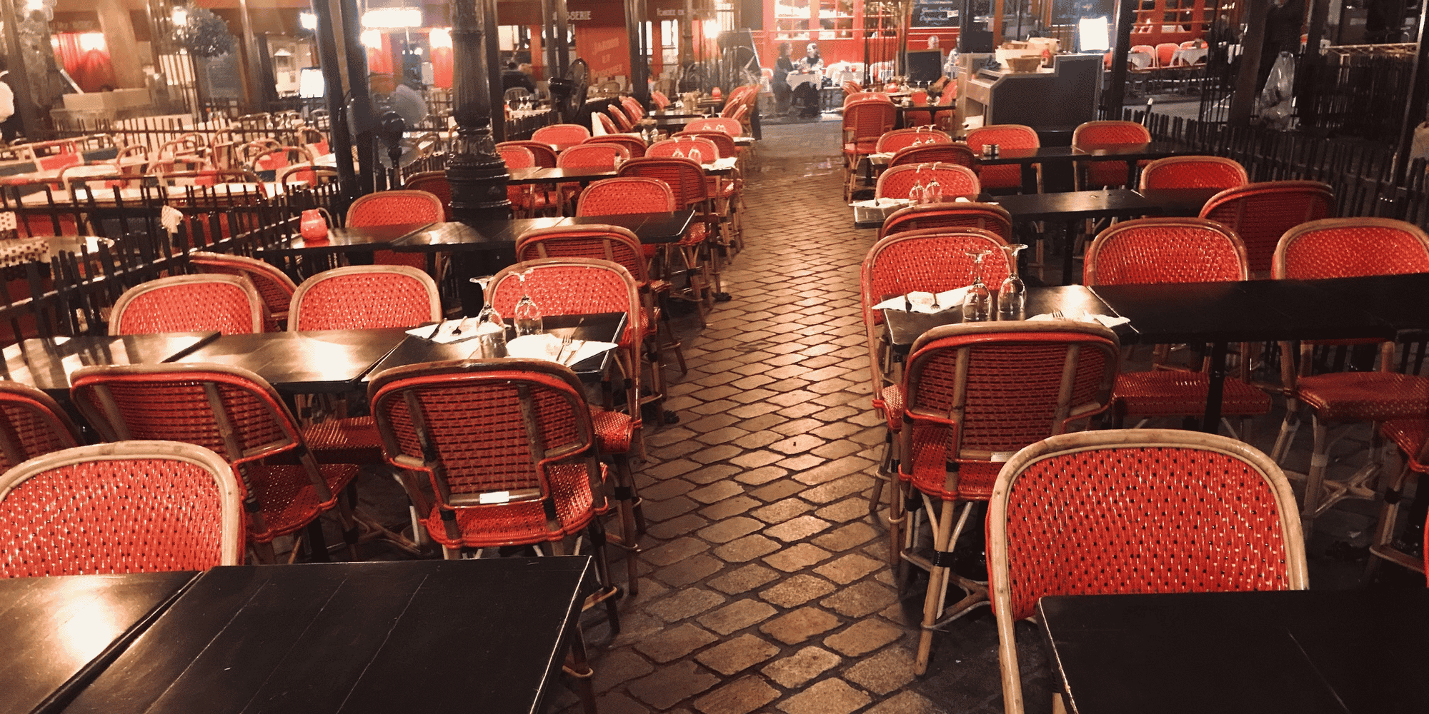 restaurant, Paris, Covid, terrasse vide, clients, désert