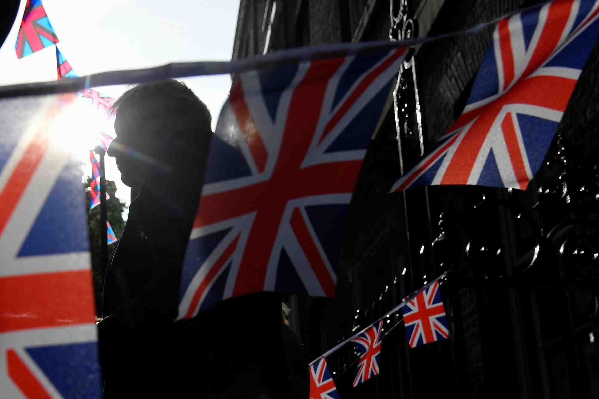 Grande-bretagne: johnson veut profiter du discours de la reine pour revenir aux "vrais problemes"