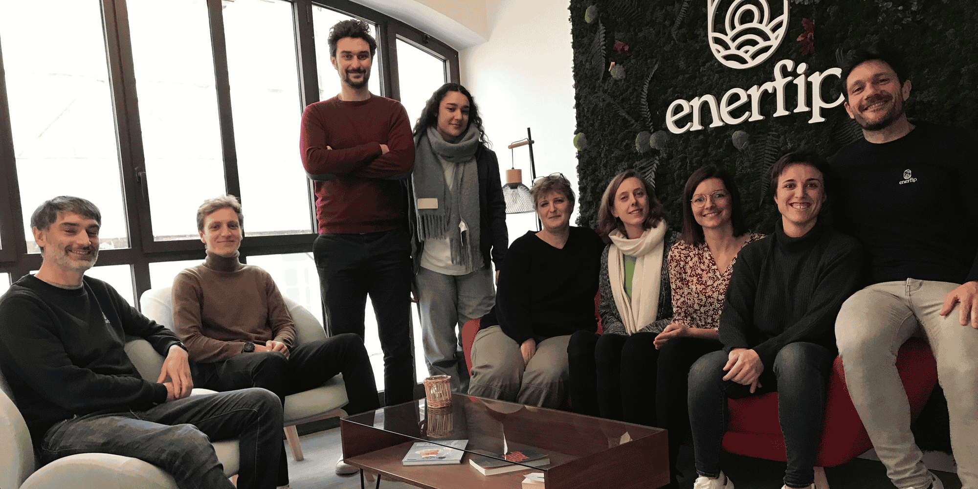 A Montpellier, l'entreprise Enerfip, spécialisée dans le financement participatif des énergies renouvelables, emploie une quarantaine de personnes.