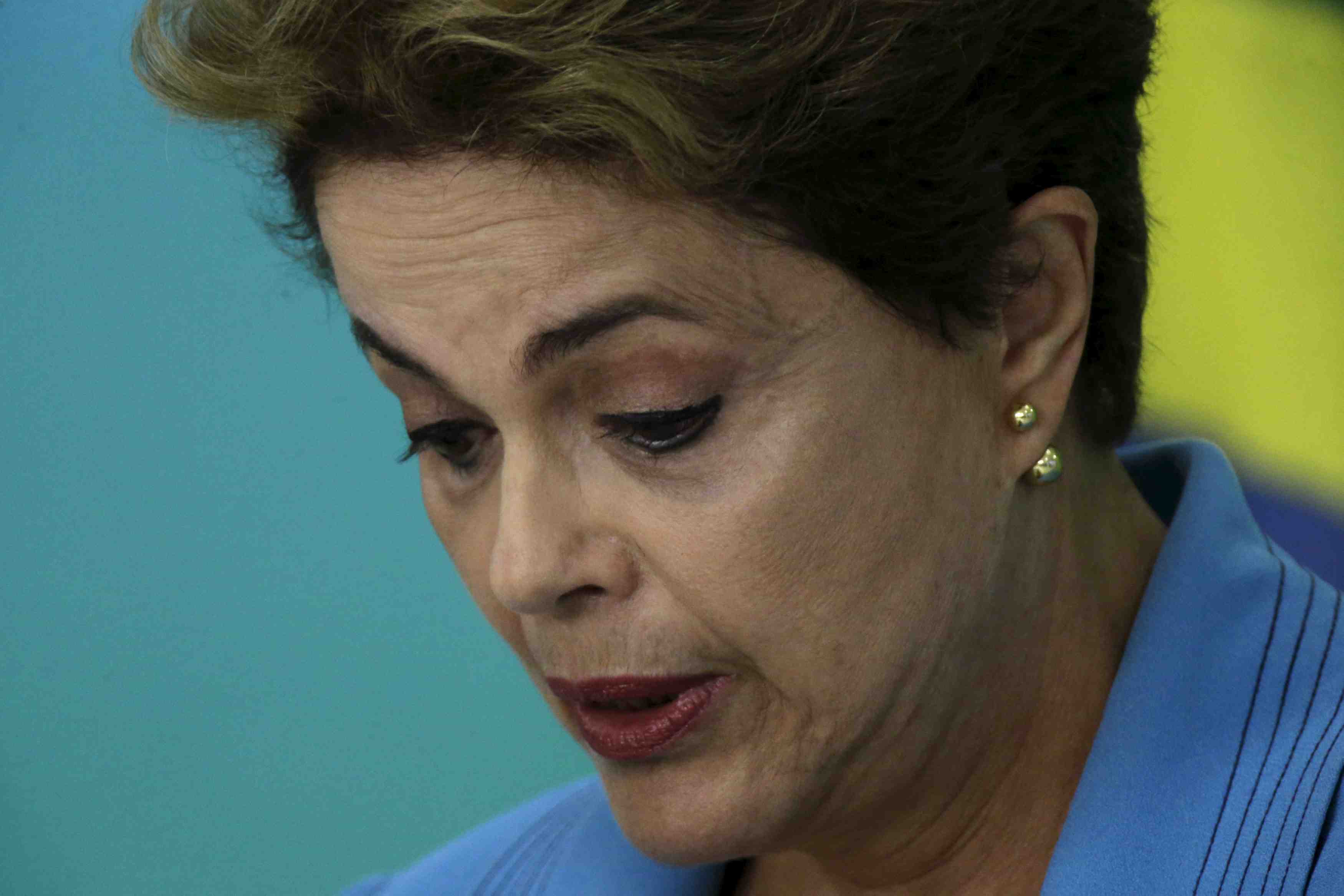 Dilma rousseff combative