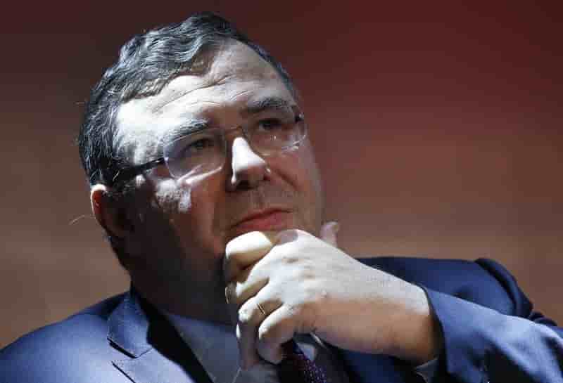 Le pdg de total n'exclut pas une rechute du prix du petrole