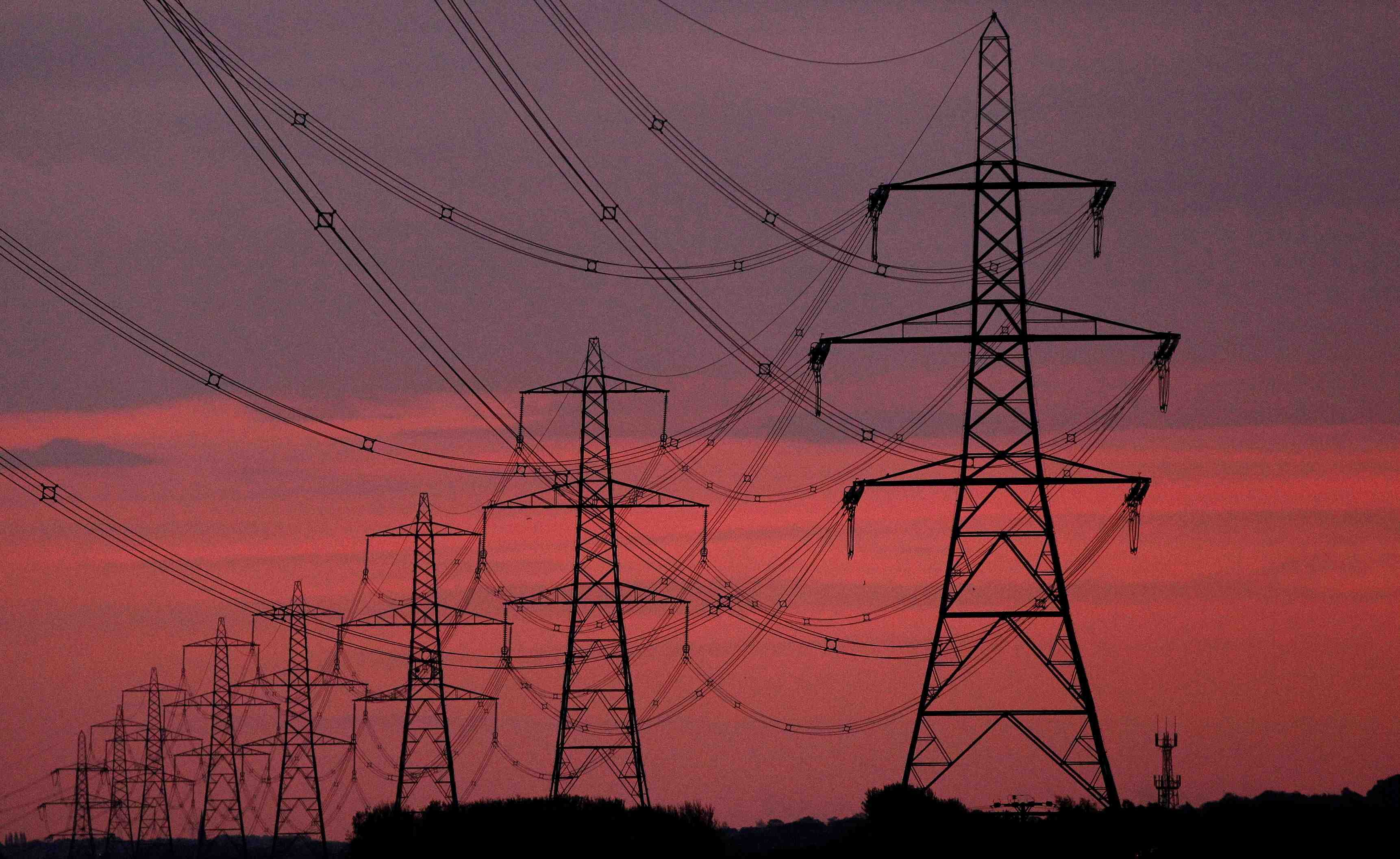 Grande-bretagne: 20 fournisseurs d'energie menaces par la hausse des prix, dit scottish power