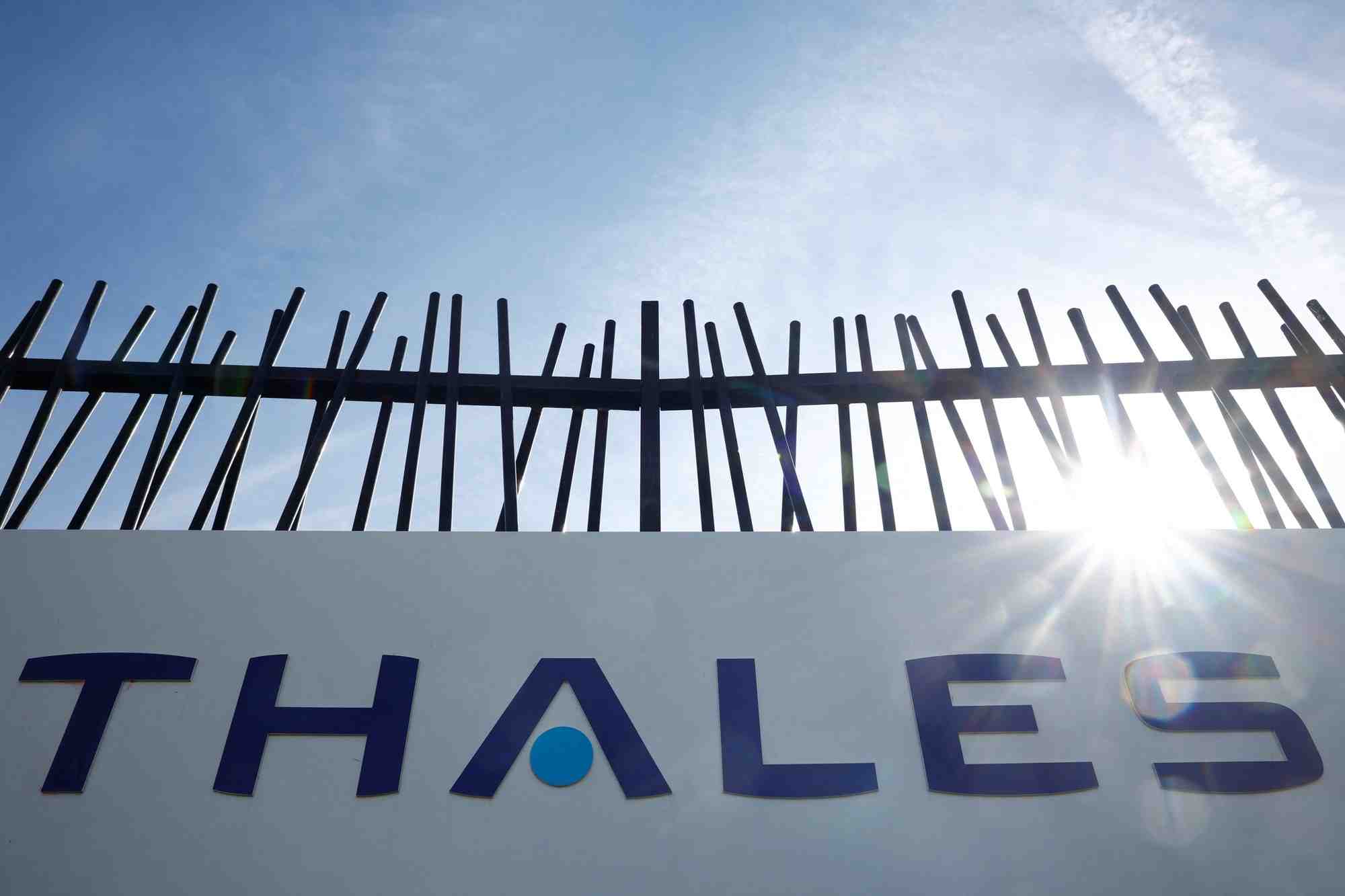 « 2024 a été une nouvelle année de forte croissance rentable pour Thales », a commenté ce mardi le PDG de l’entreprise.