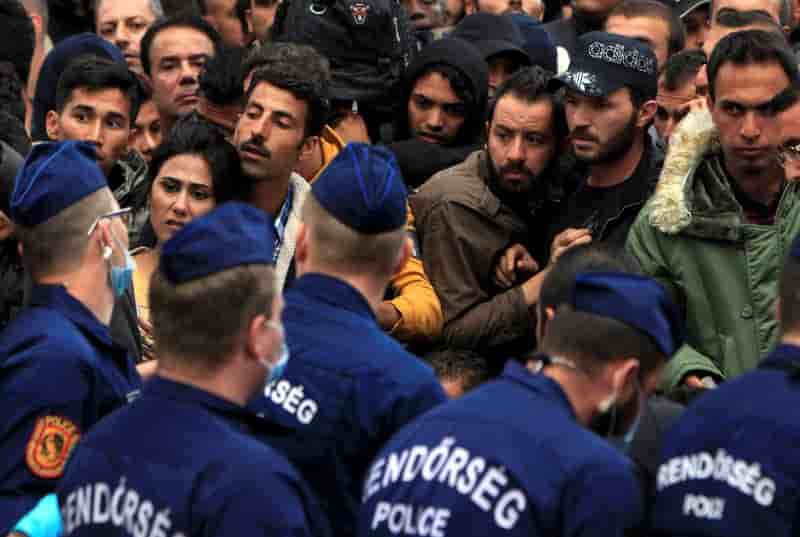 Budapest pourrait se declarer en etat de crise face aux arrivees de migrants