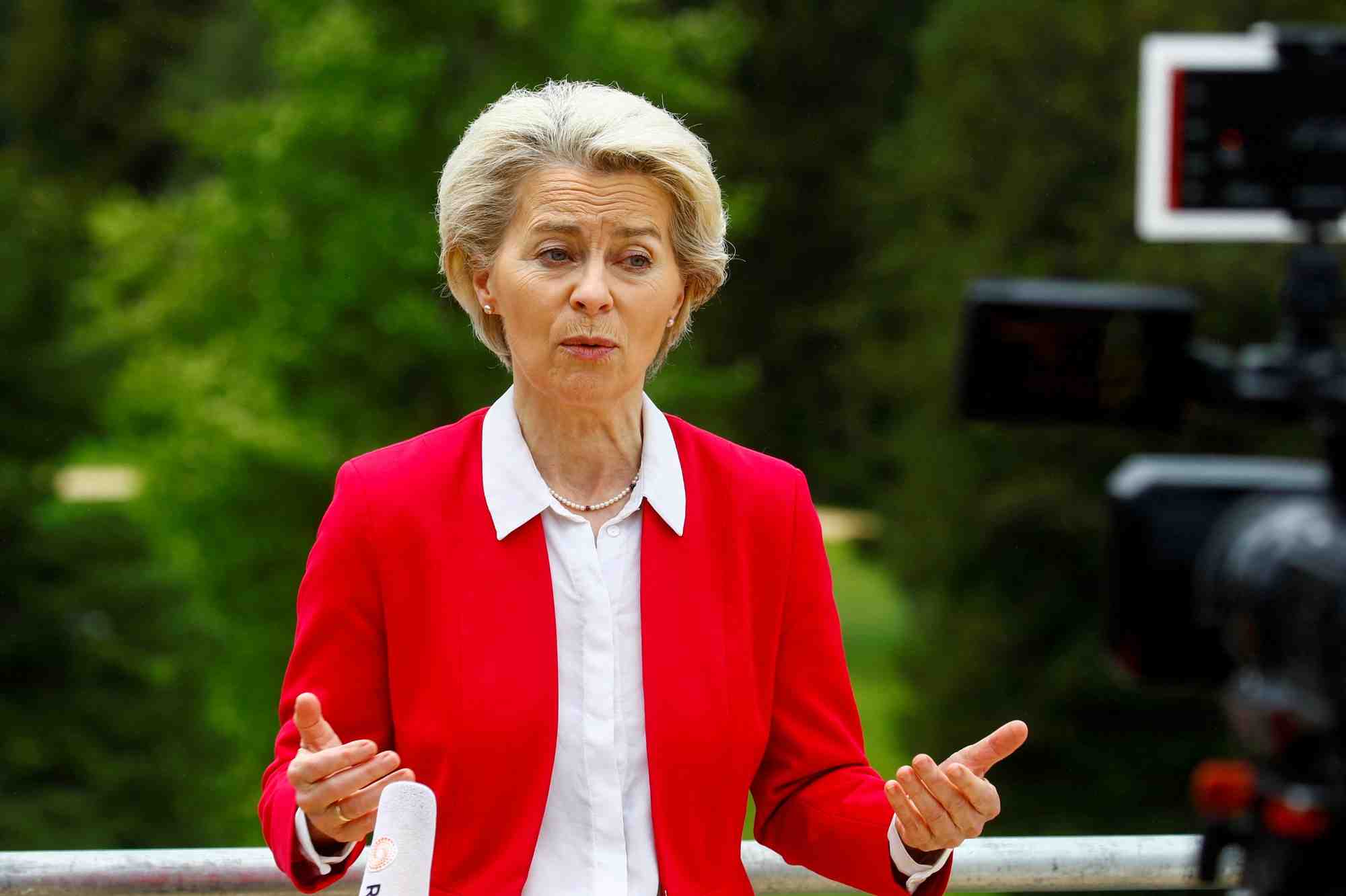 Von der leyen doute d'un accord sur le petrole russe lors du conseil europeen