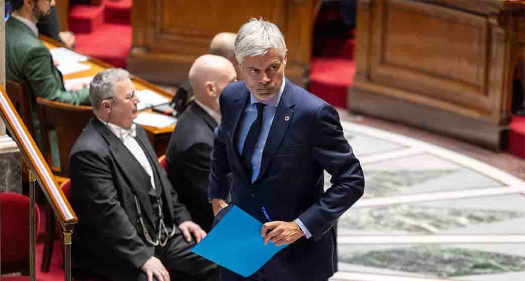 Le député LR Laurent Wauquiez lors d'une séance de questions au gouvernement à l'Assemblée nationale française, le 28 janvier 2025.