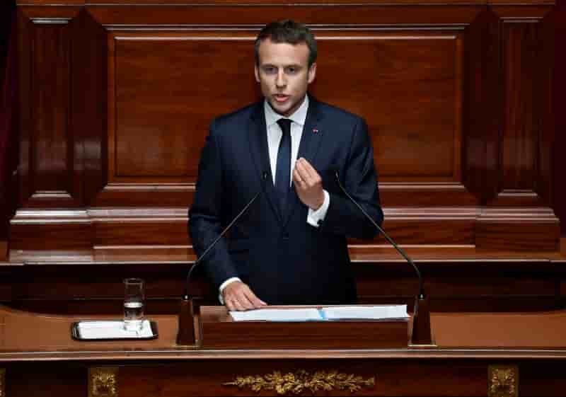 Un quart de sondes convaincus par les discours de macron et philippe