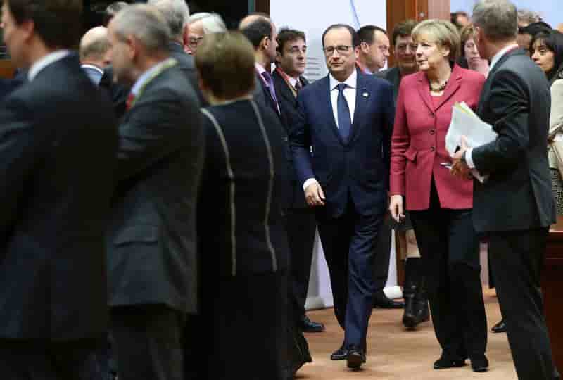 Hollande donne la priorité à la croissance, Merkel à l'équilibre