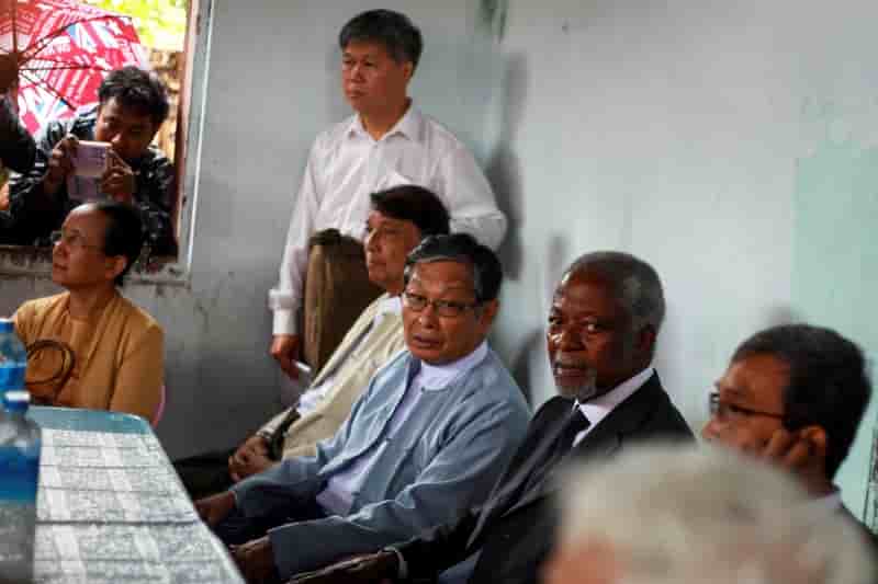 Kofi annan rencontre la communaute rohingya, persecutee en birmanie