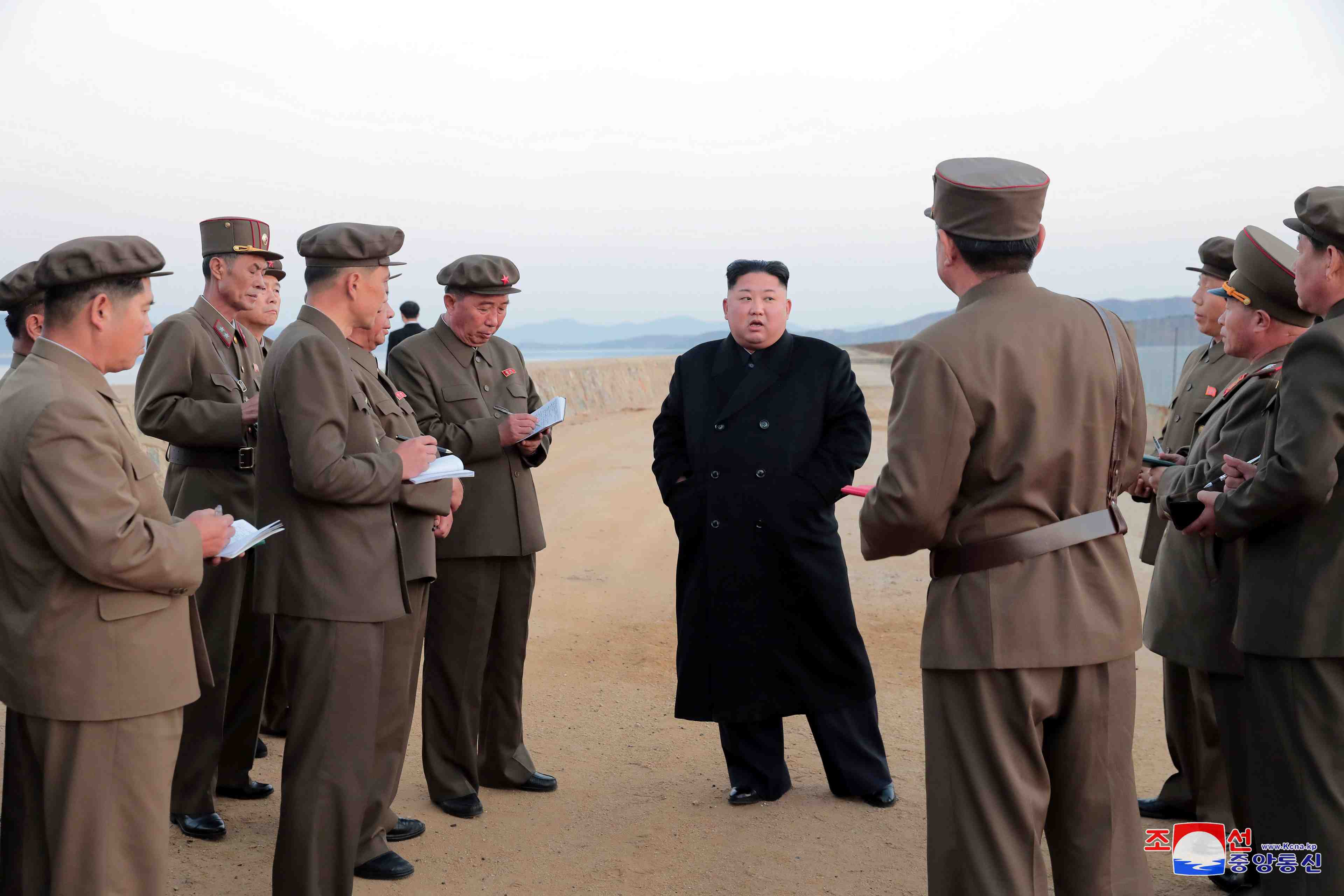Kim jong-un a inspecte un site de test d'une "arme strategique"
