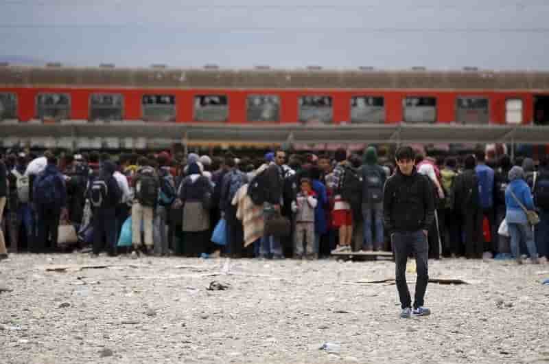 Le hcr ne voit pas l'afflux de migrants en europe ralentir