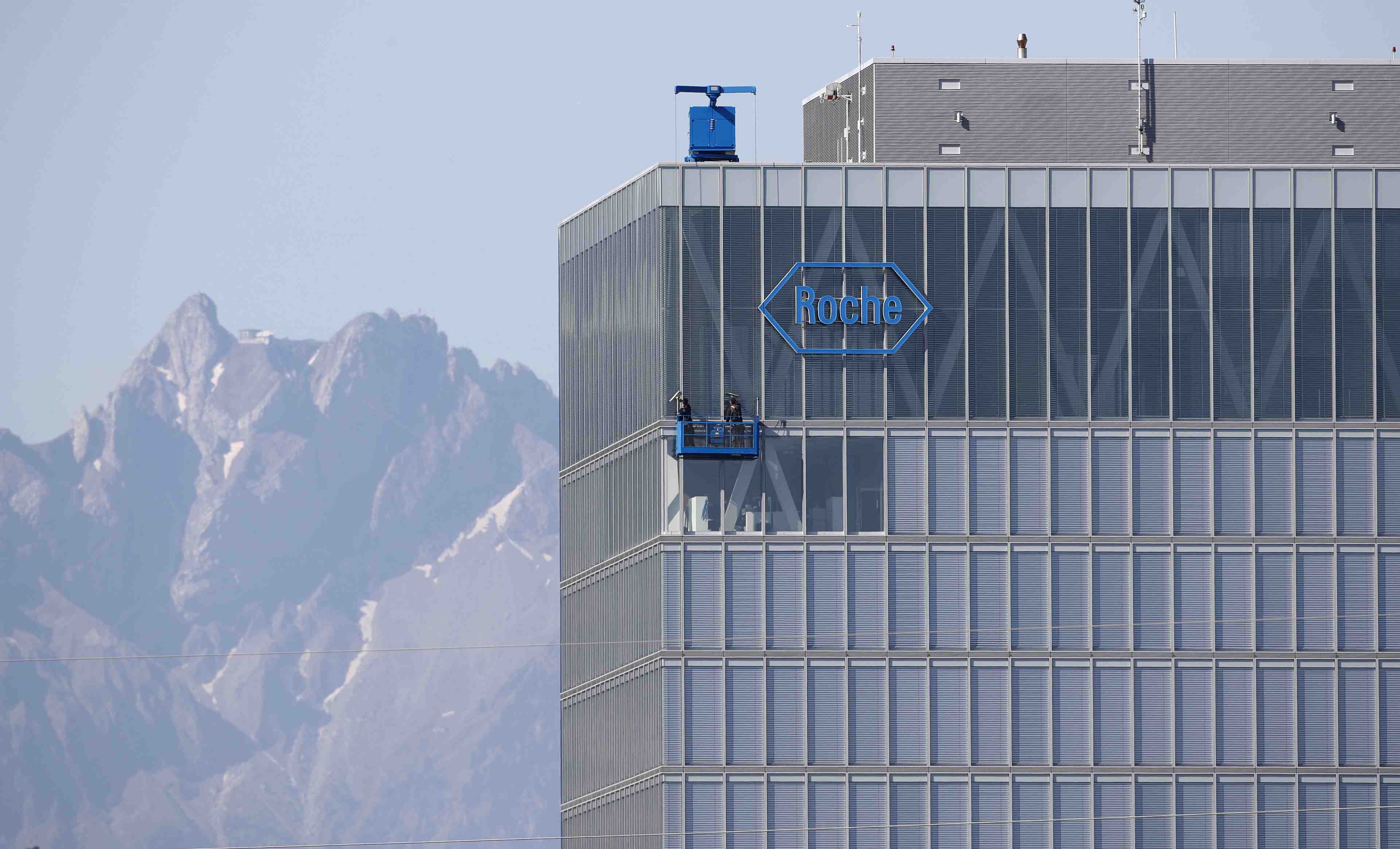 Roche: le chiffre d'affaires du quatrieme trimestre tire par les ventes de tests de covid-19