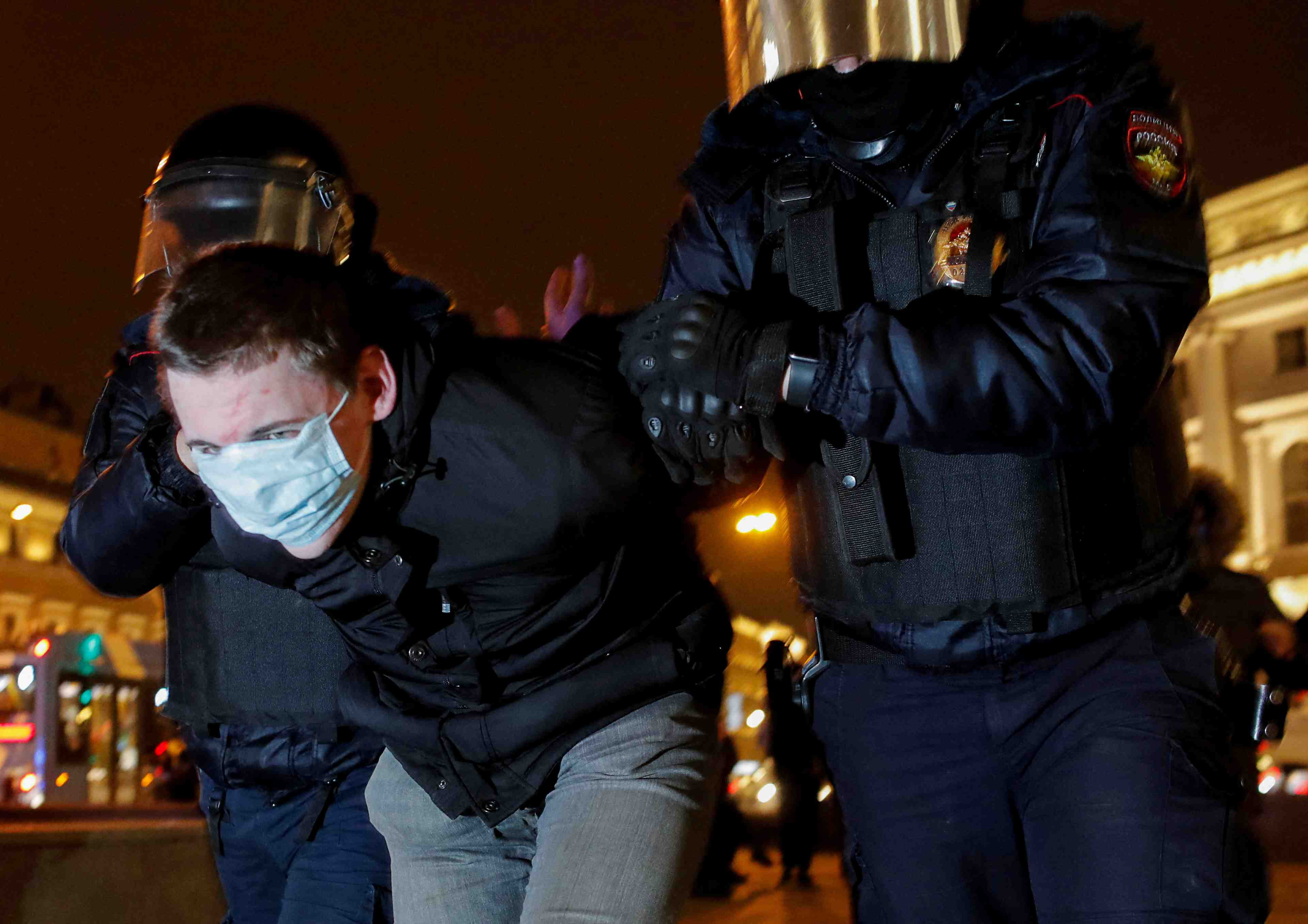 En russie, des familles se dechirent sur le conflit en ukraine