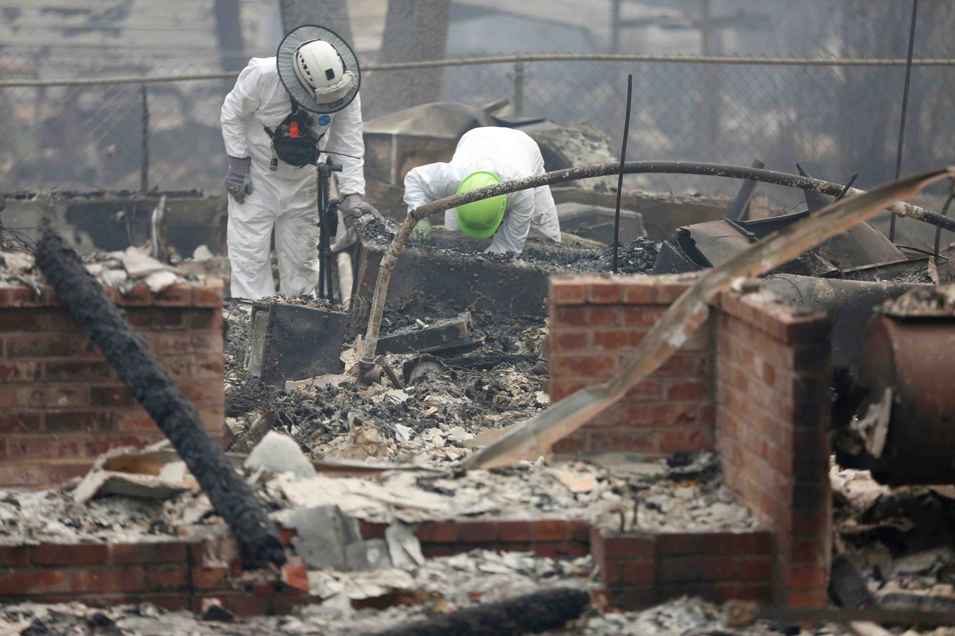 L'incendie en californie: le bilan s'alourdit a 63 morts