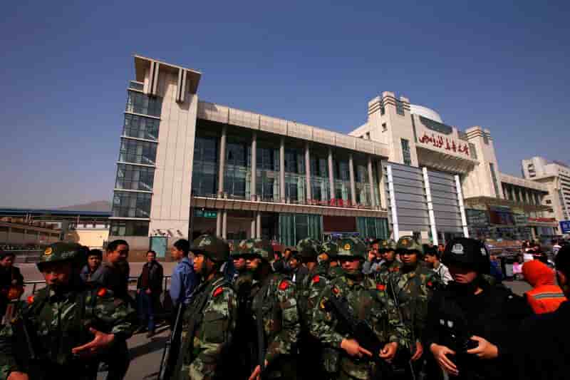 Pékin impute l'attentat d'Urumqi aux séparatistes du Turkestan
