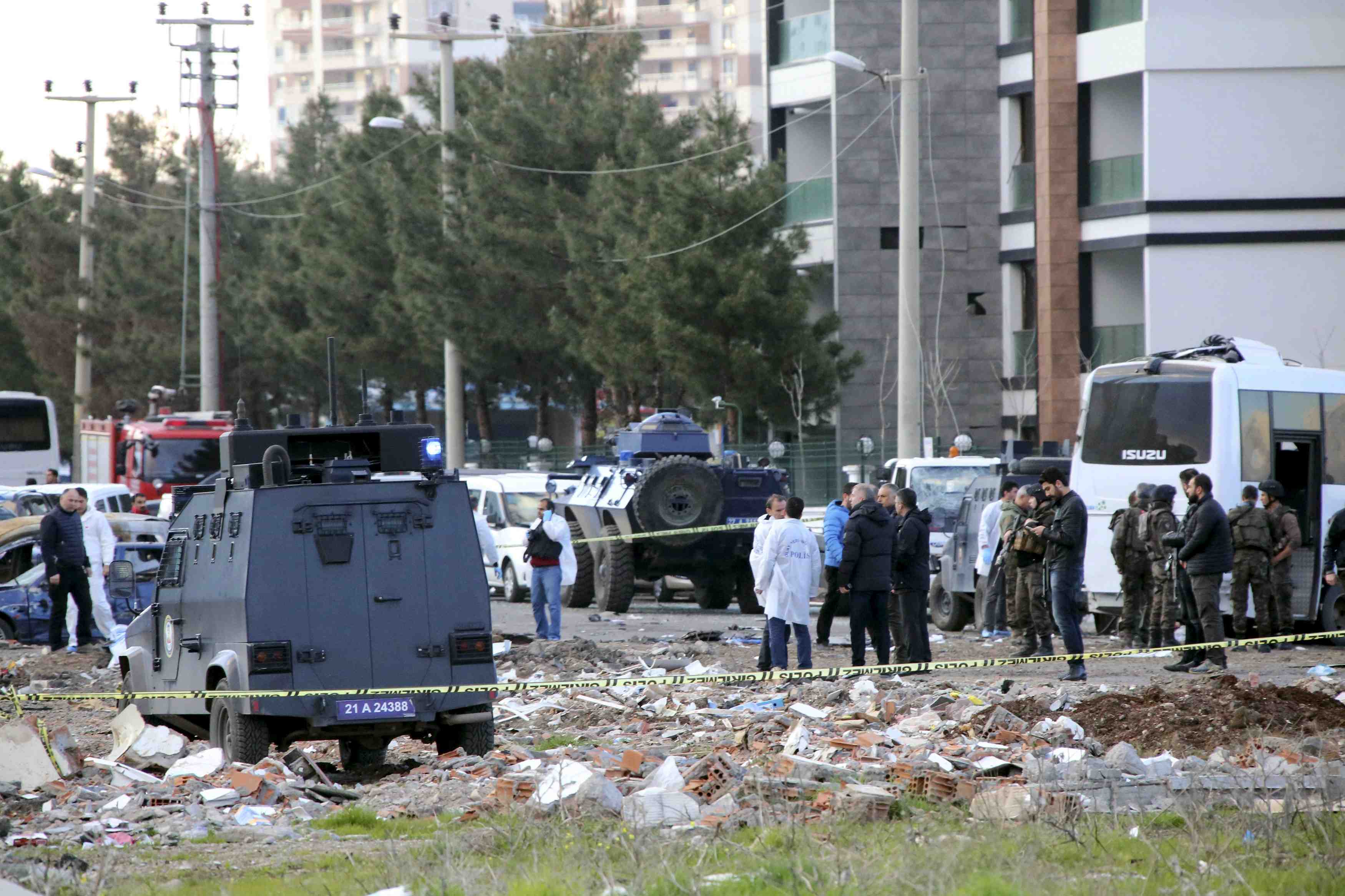L'attentat de dyarbakir revendique par le pkk