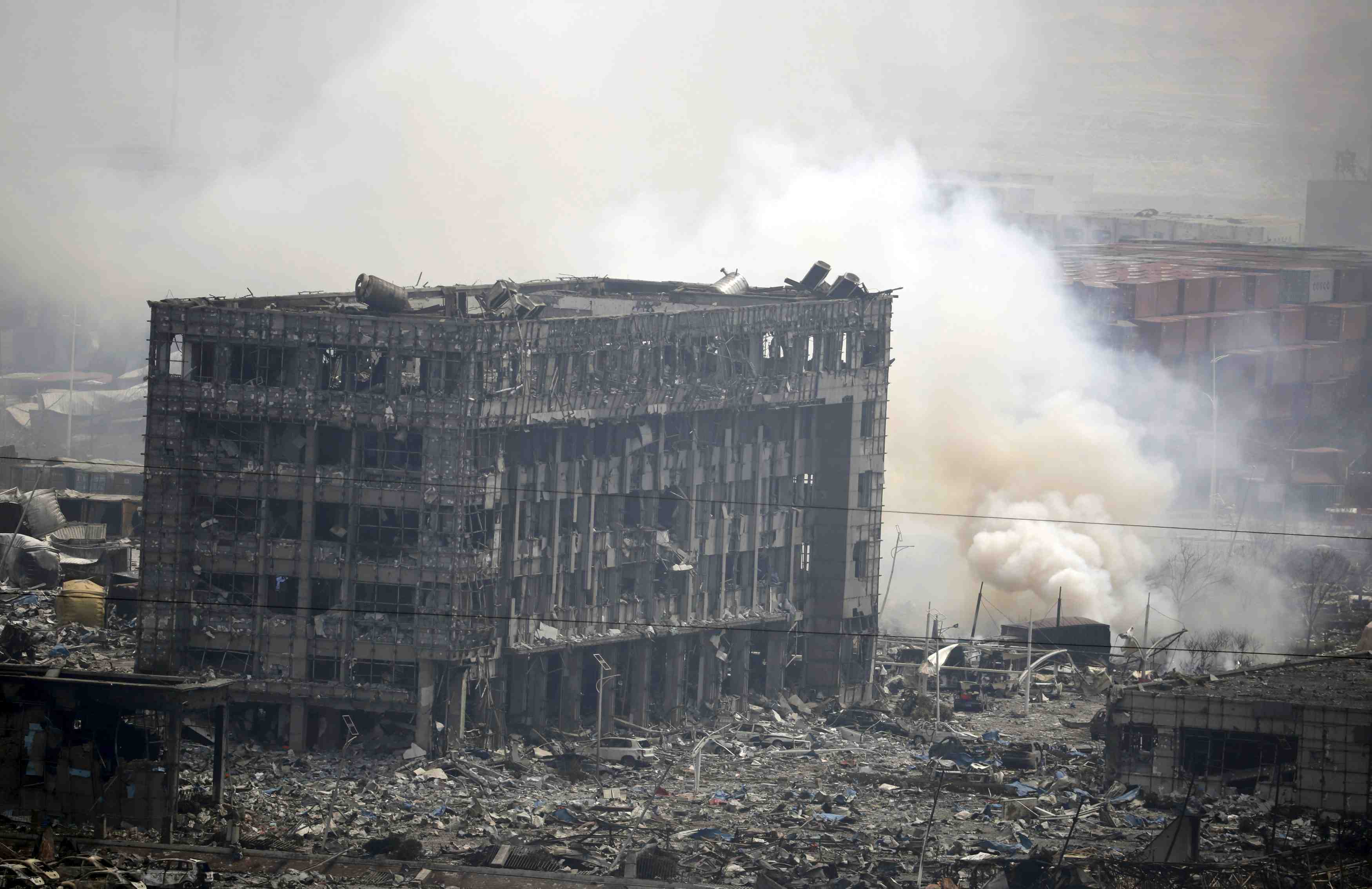 A tianjin, des produits chimiques vises par l'enquete