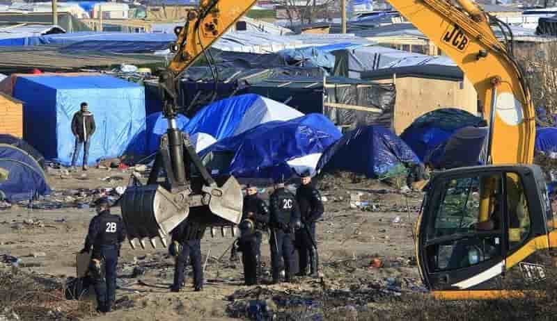 Interdiction de manifester a calais