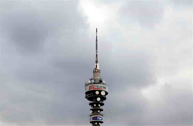 Les actionnaires de Telecom Italia contre l'éviction du conseil