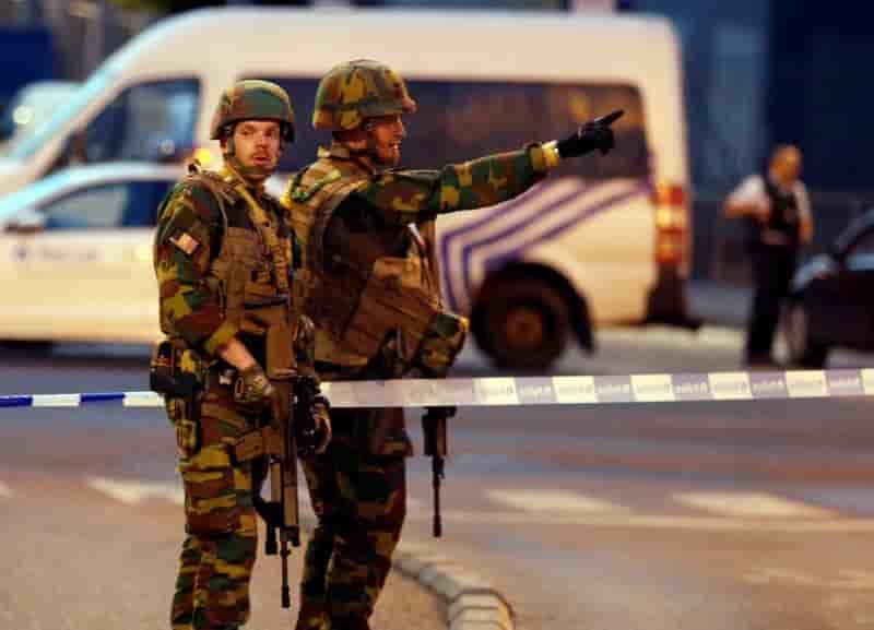 Un individu "neutralise" apres une explosion a la gare de bruxelles