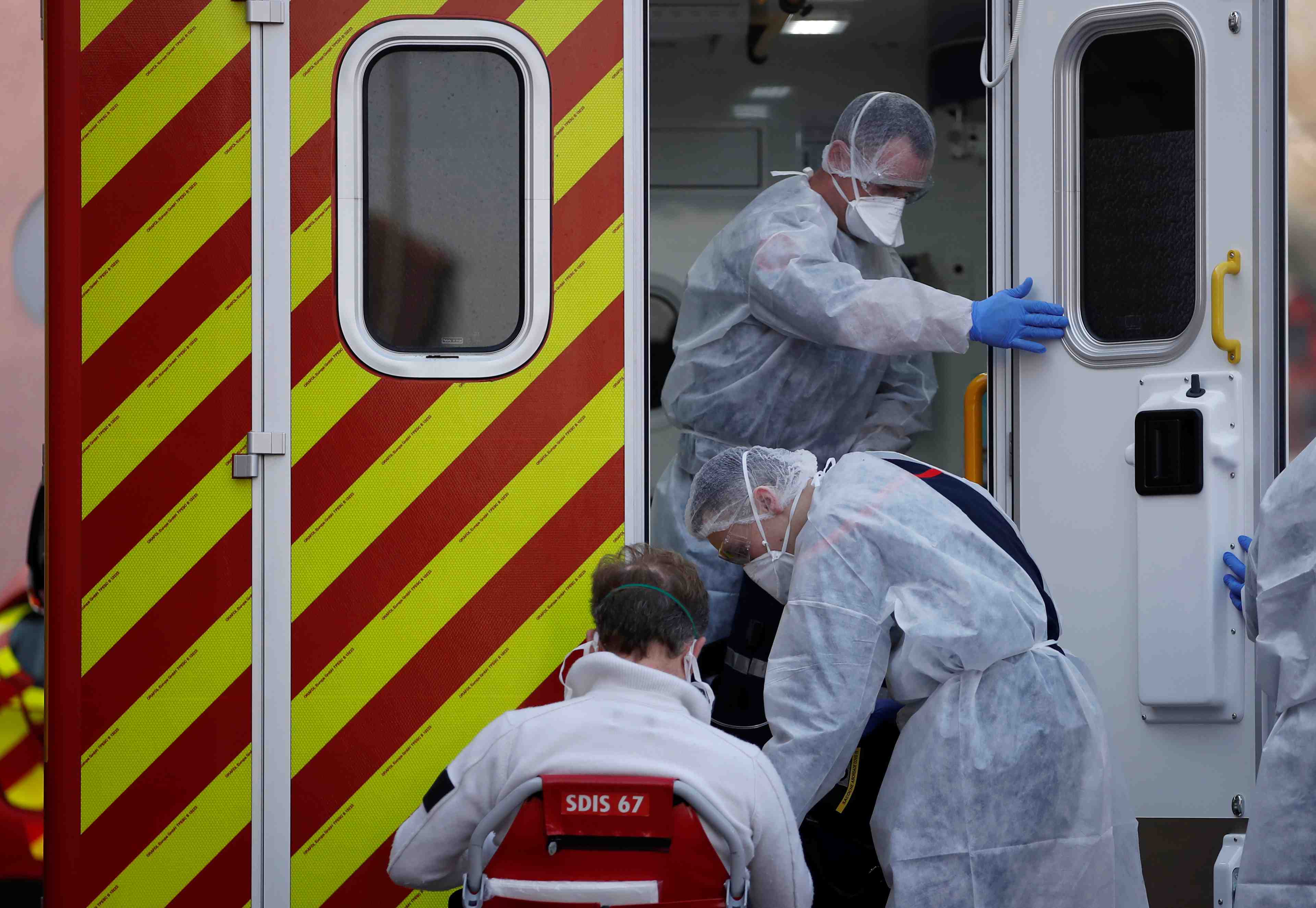Coronavirus: la france enregistre 14 morts de plus