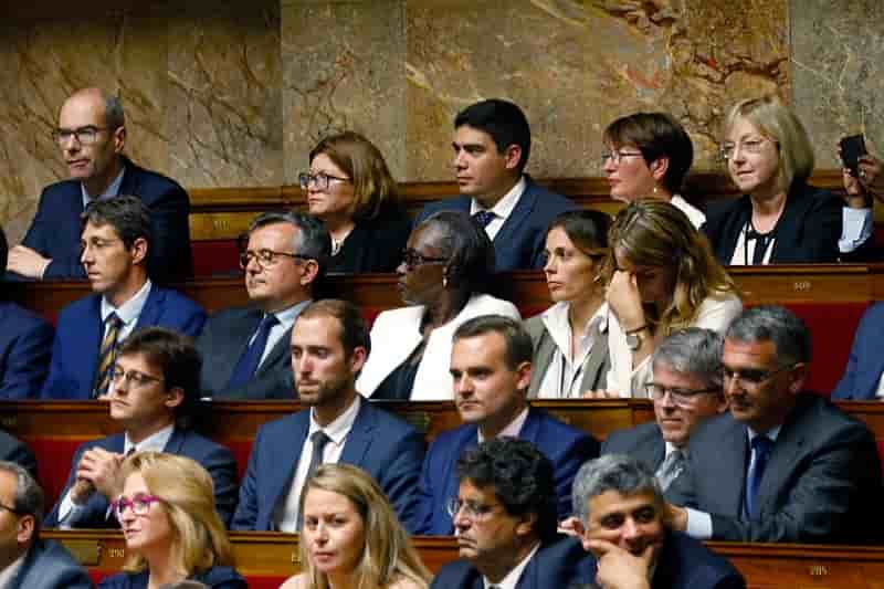 Les militants lrem valident les statuts du mouvement
