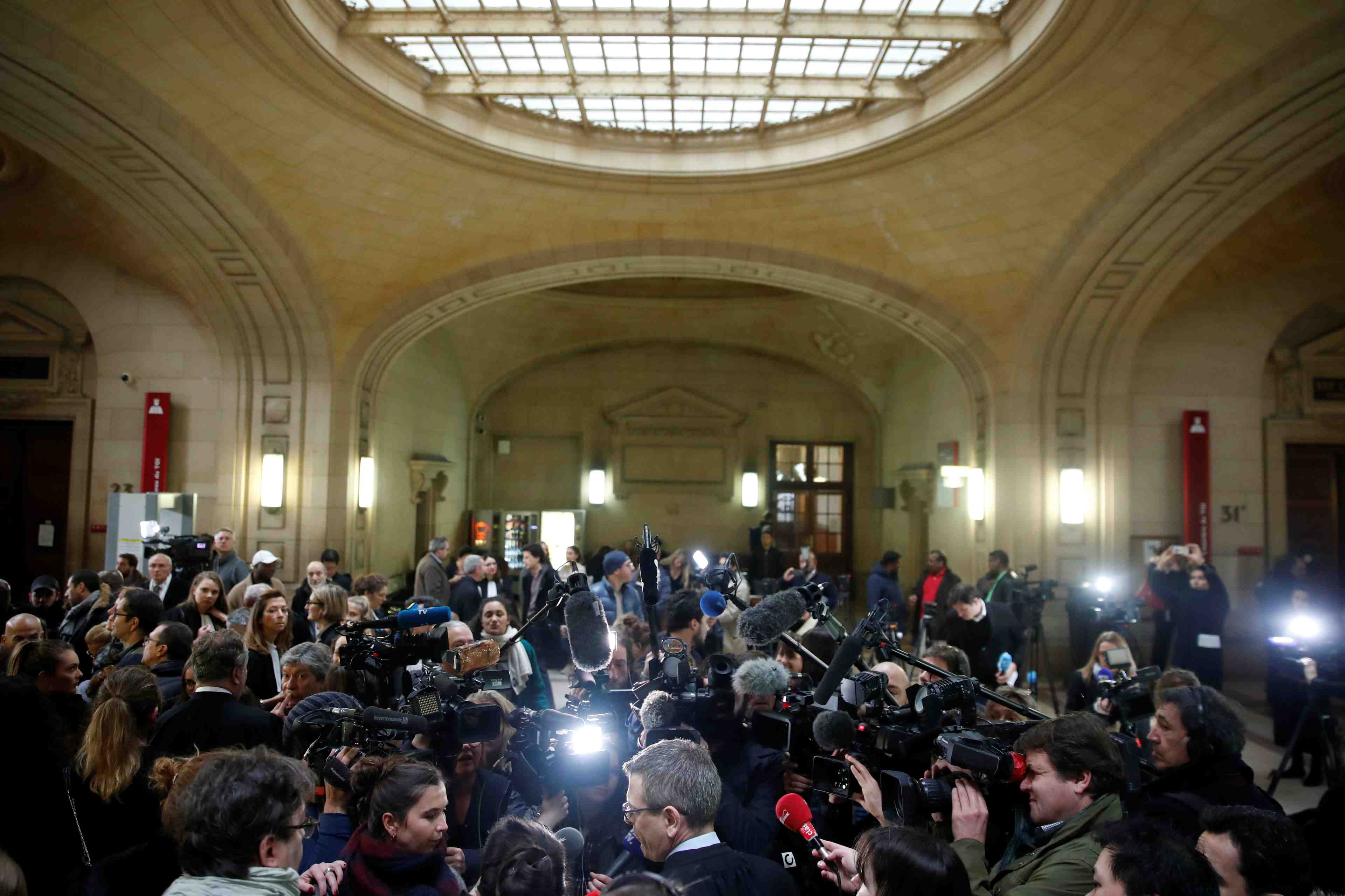 Le logeur des djihadistes du 13 novembre relaxe