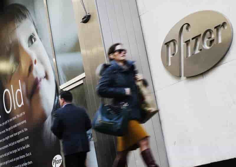 Pfizer promet de préserver le développement de médicaments