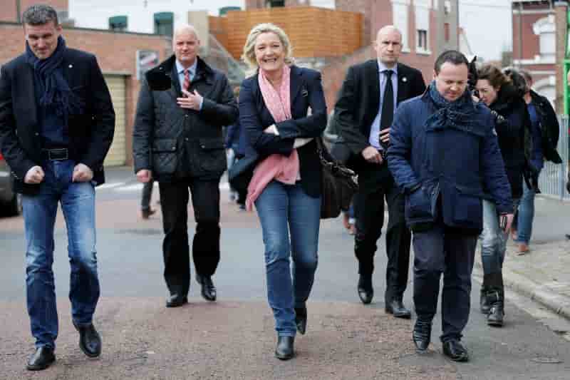 La ville de henin-beaumont prise comme modele pour la strategie du fn aux regionales