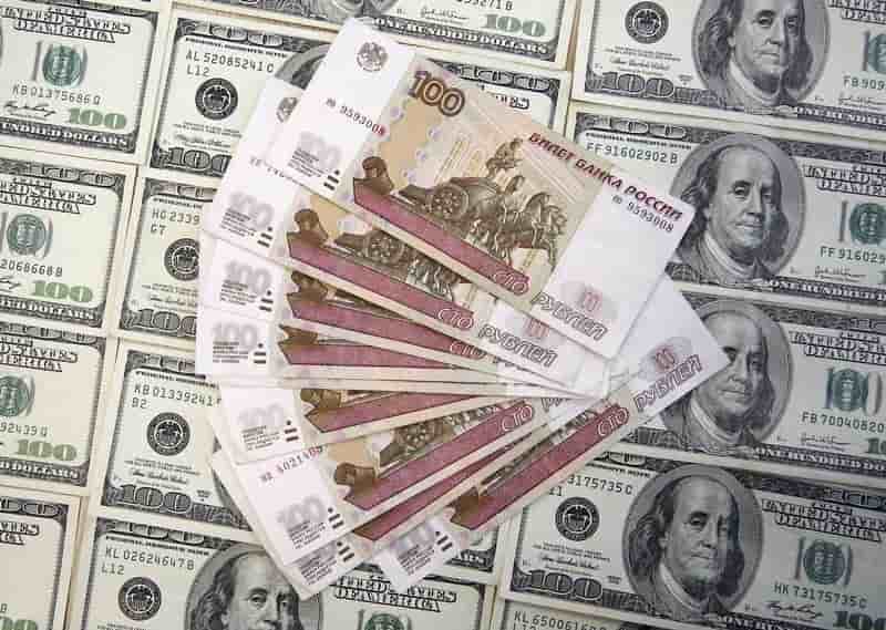 Le rouble a son plus bas niveau