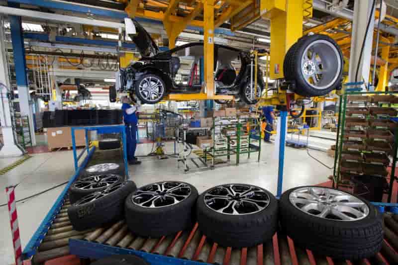 Le nouveau fourgon nissan sera produit dans l’usine renault de sandouville
