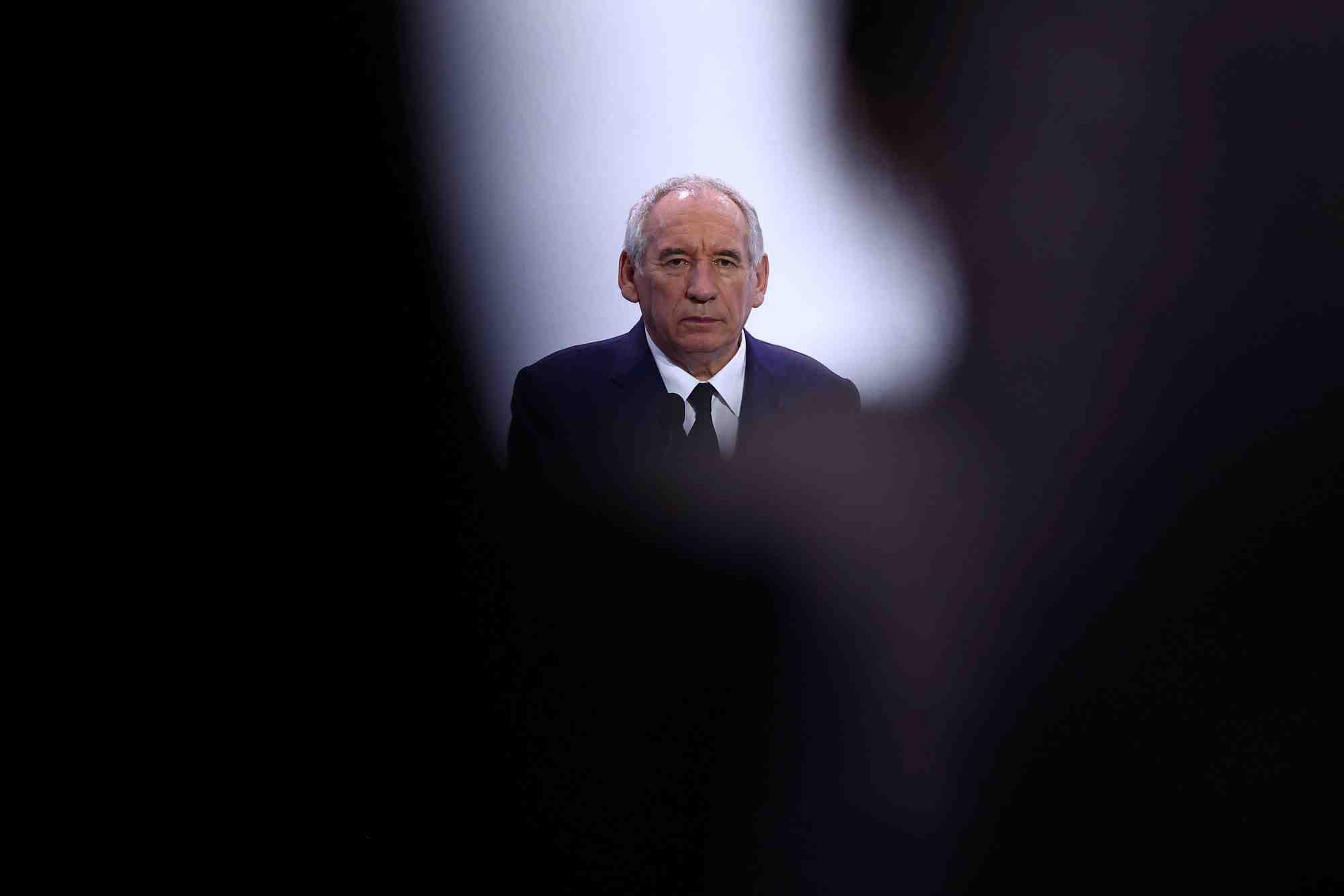 Le cœur du pari de François Bayrou repose sur un chiffre : « jusqu'à 20 % de gains de productivité » générés par l'IA, selon toutes « les études sérieuses ». Une affirmation pour le moins ambitieuse... et hasardeuse.