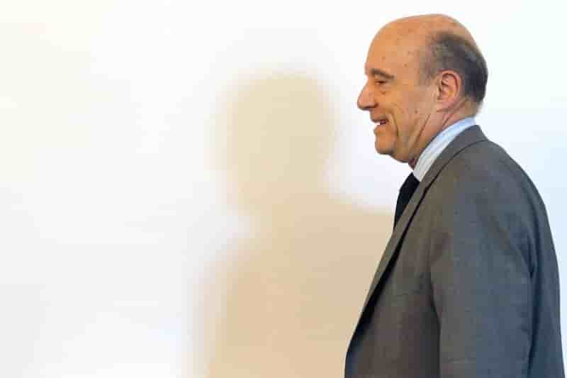 Alain juppe creuse l'ecart